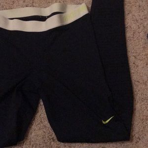 Nike leggings